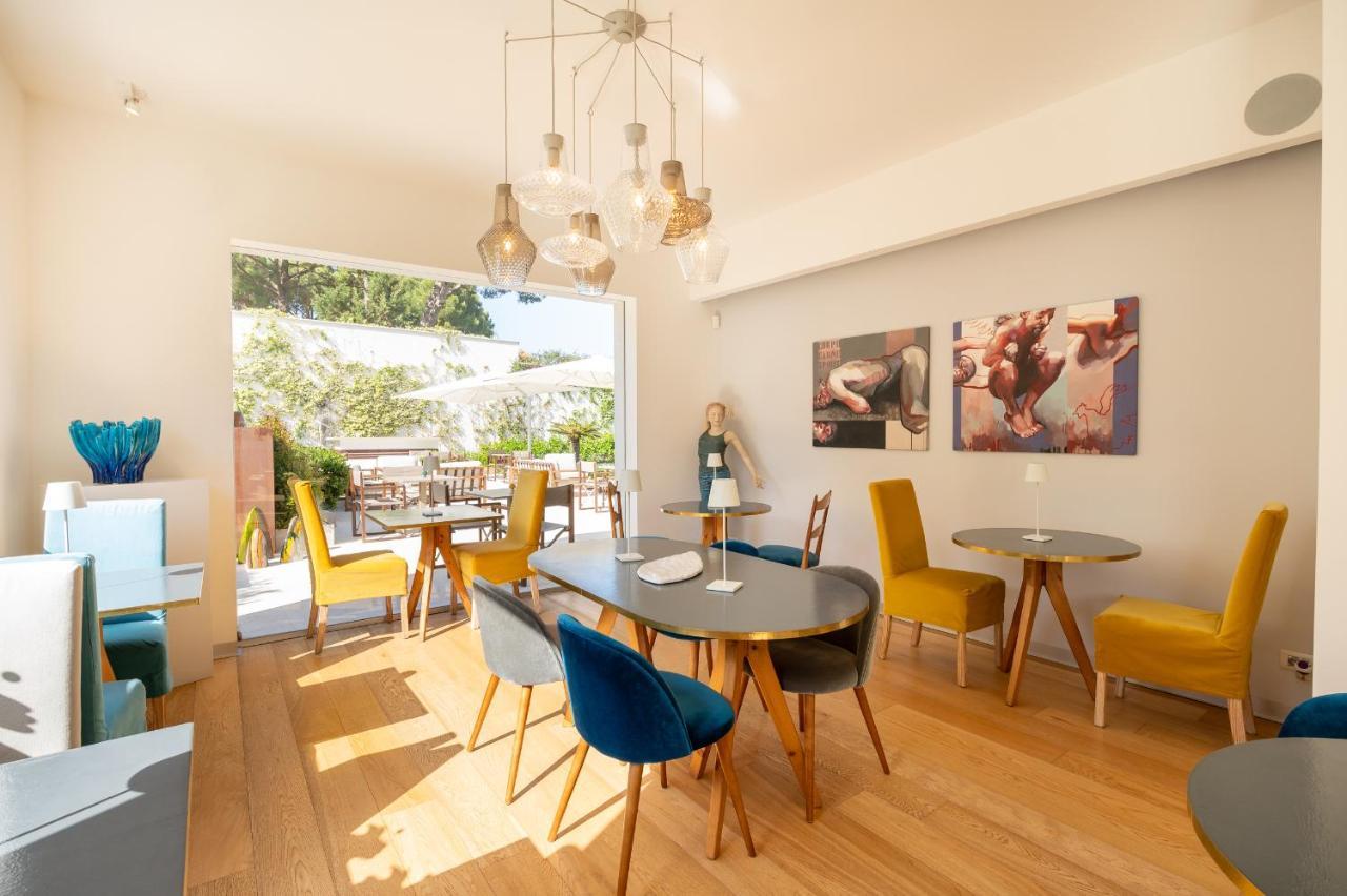 Unico Boutique D'arte Hotel 4*